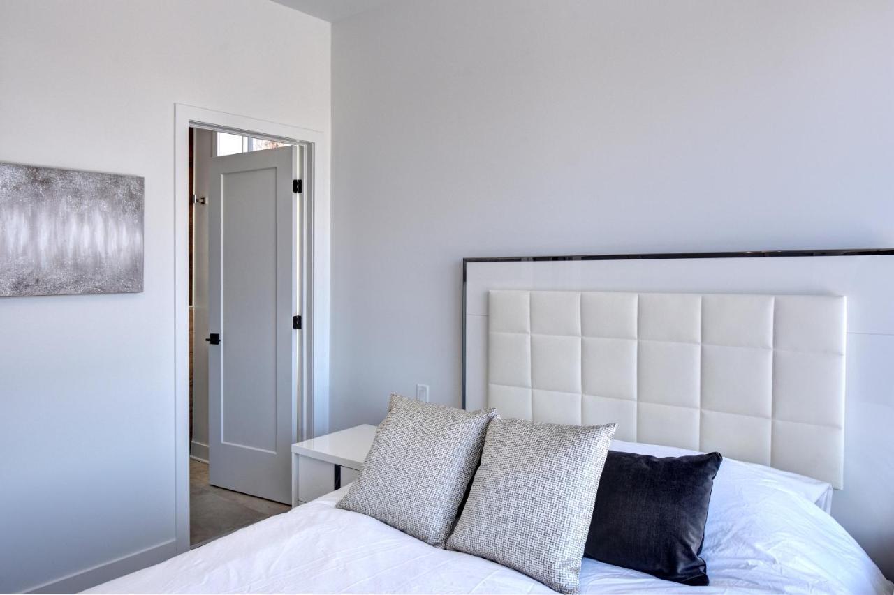 Вилла Chalet Serenity - Mont Tremblant Ski - Spa Sauna Wifi Tv Privet Chic Modern House Ла-Консепсьон Экстерьер фото