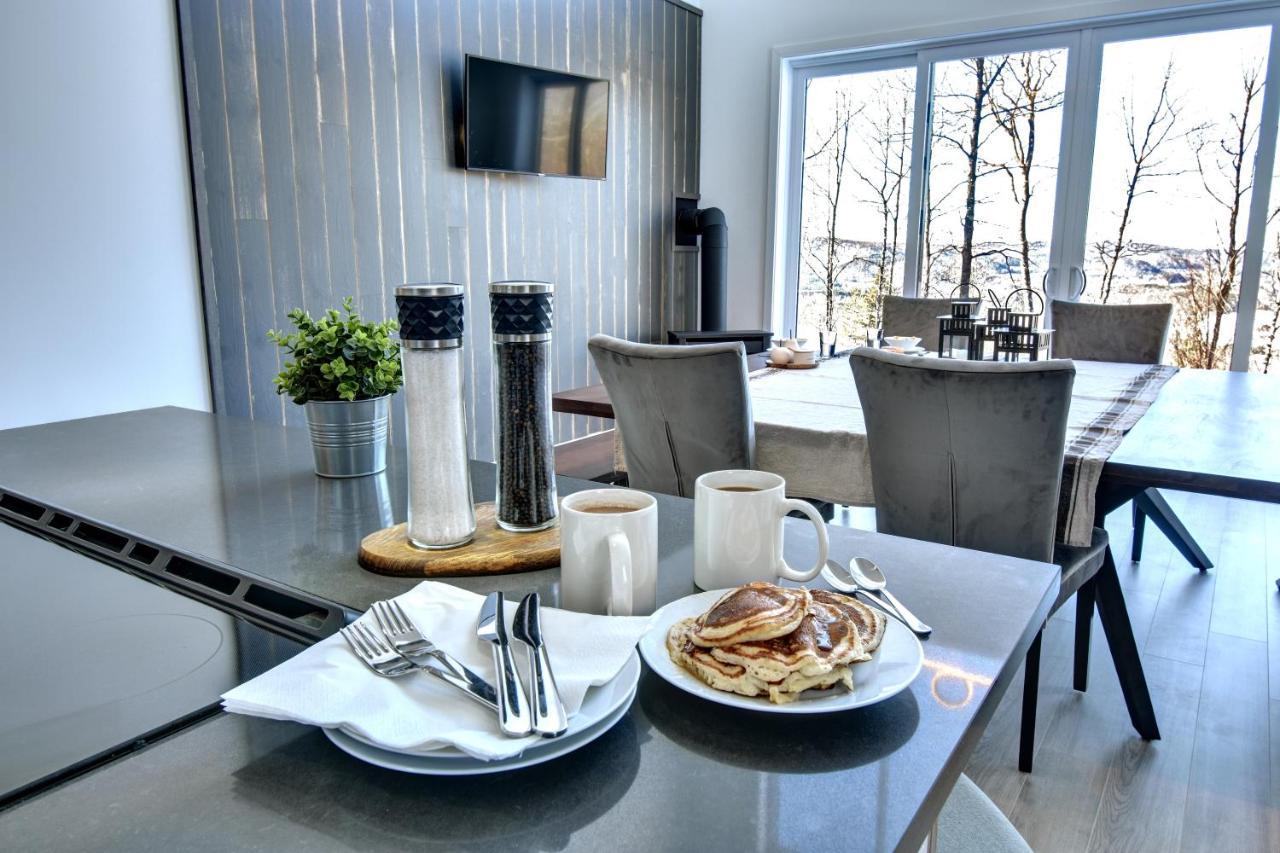 Вилла Chalet Serenity - Mont Tremblant Ski - Spa Sauna Wifi Tv Privet Chic Modern House Ла-Консепсьон Экстерьер фото
