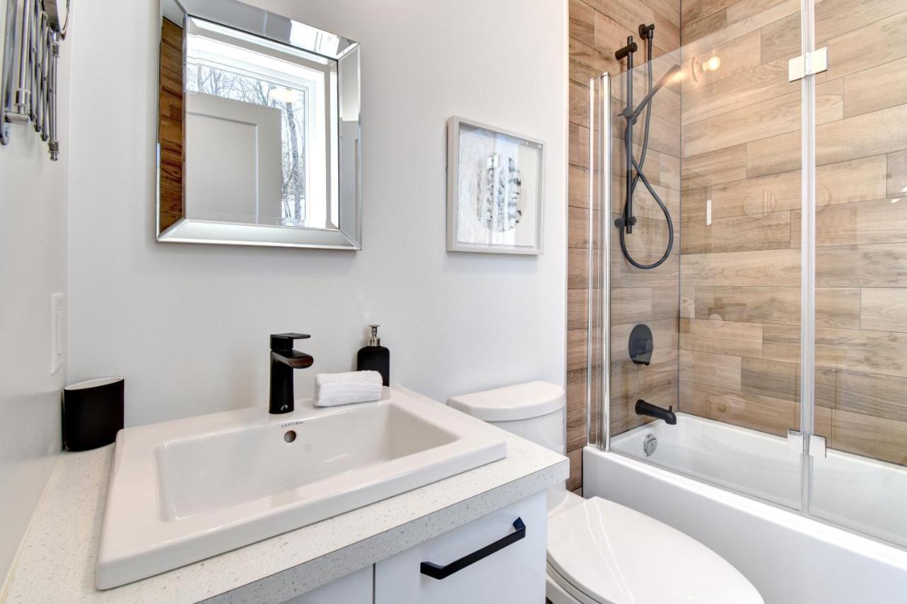 Вилла Chalet Serenity - Mont Tremblant Ski - Spa Sauna Wifi Tv Privet Chic Modern House Ла-Консепсьон Экстерьер фото
